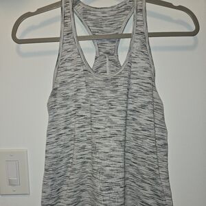 Lululemon Essential Pleated Racerback Tank Top Size 2 Excellent Tiger Space Dye